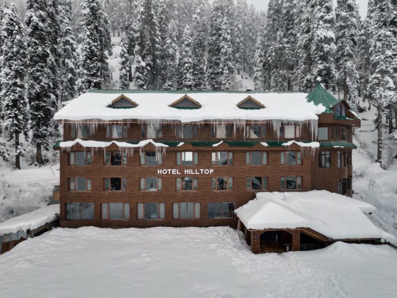 Hilltop Gulmarg By Ahangerhobo