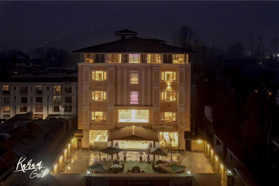 Hotel-Karam-Gold-Srinagar