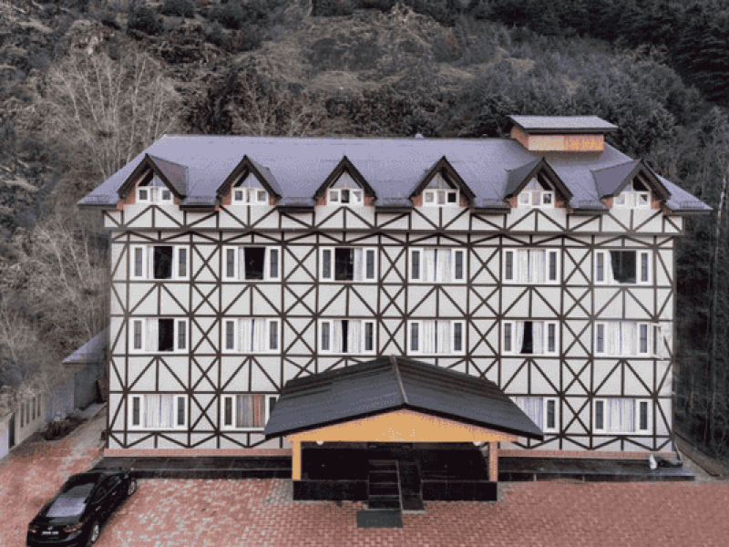 Hotel-Sahara-Grand-Hills